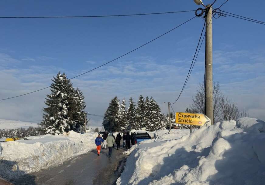 "Dio jedinica i na Manjači, gdje je proglašena i vanredna situacija" Grad Banjaluka zbog snijega TRAŽIO POMOĆ OS BiH, odgovor čekaju 2 dana