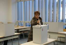 Čekaju se rezultati: Zatvorena birališta u Hrvatskoj