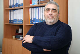 HIT DANA Božo Marić