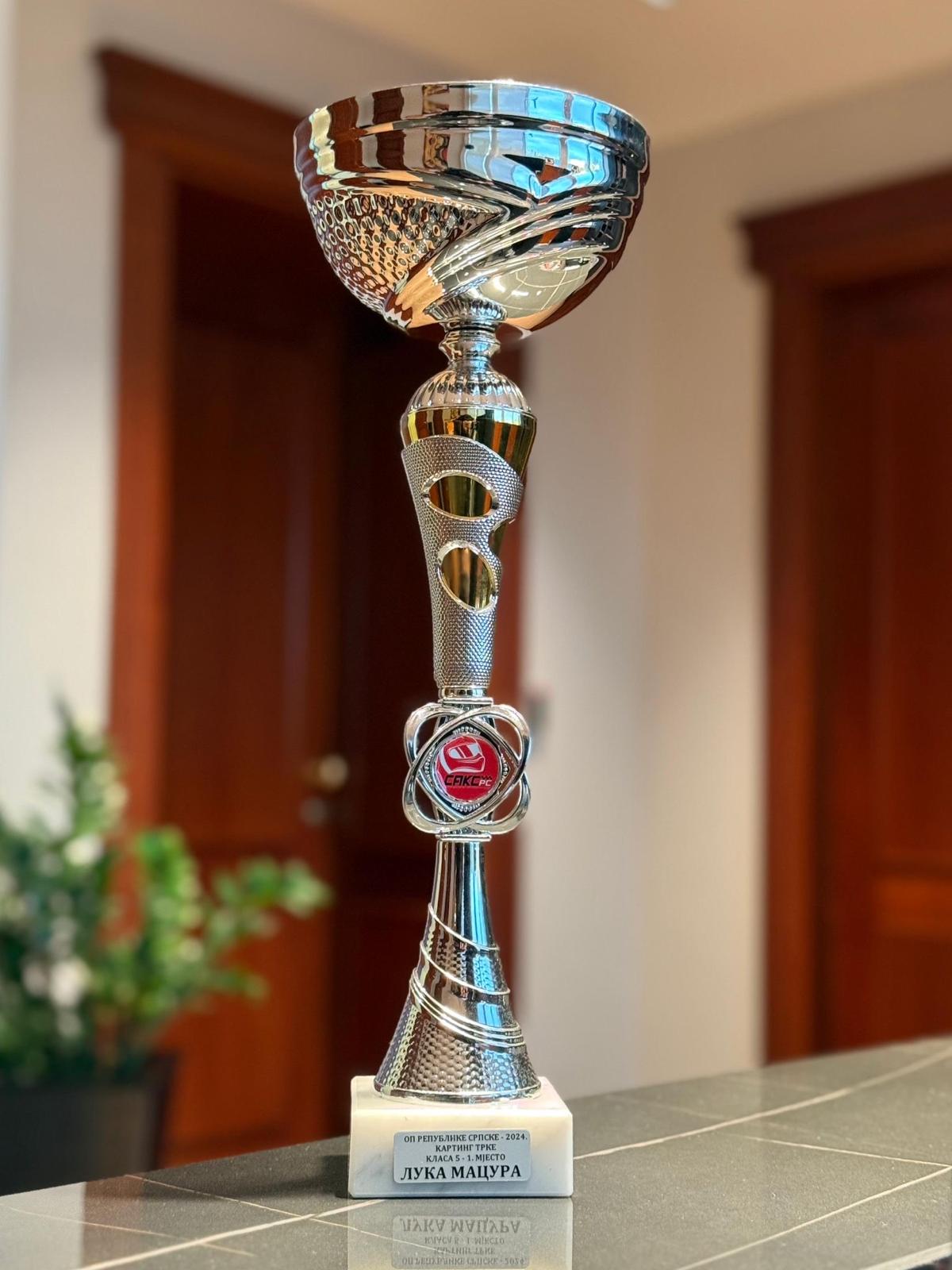 FOTO: USTUPLJENA FOTOGRAFIJA