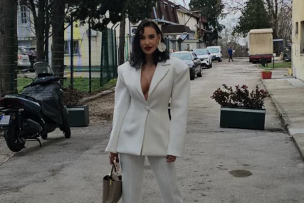 "Ne mogu da se KREVELJIM kao oni" Katarina Grujić pecnula kolege sa estrade, pa otkrila kakva je u privatnom životu