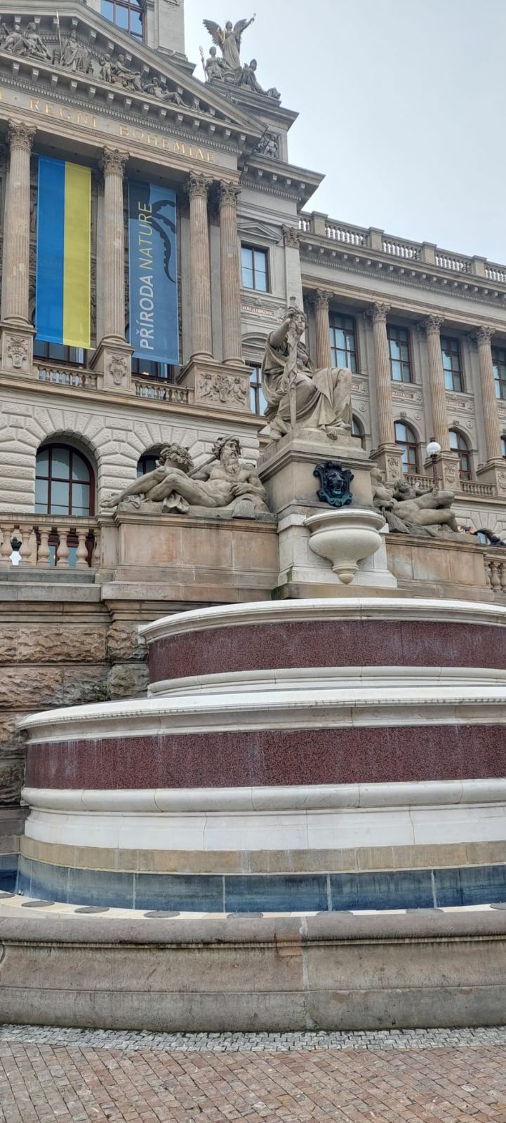 FOTO: USTUPLJENA FOTOGRAFIJA