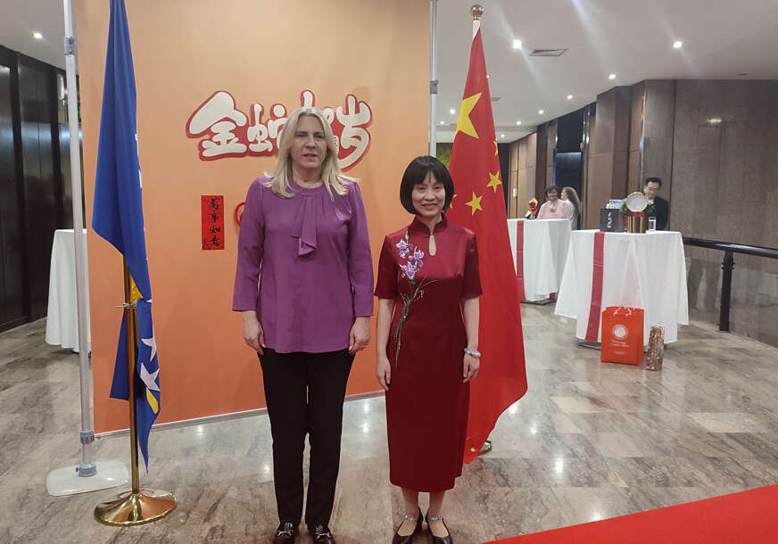 (FOTO) Cvijanovićeva na svečanom prijemu ambasade Kine: Poželjela uspjeh ambasadorki Li Fan u predstojećem mandatu u BiH