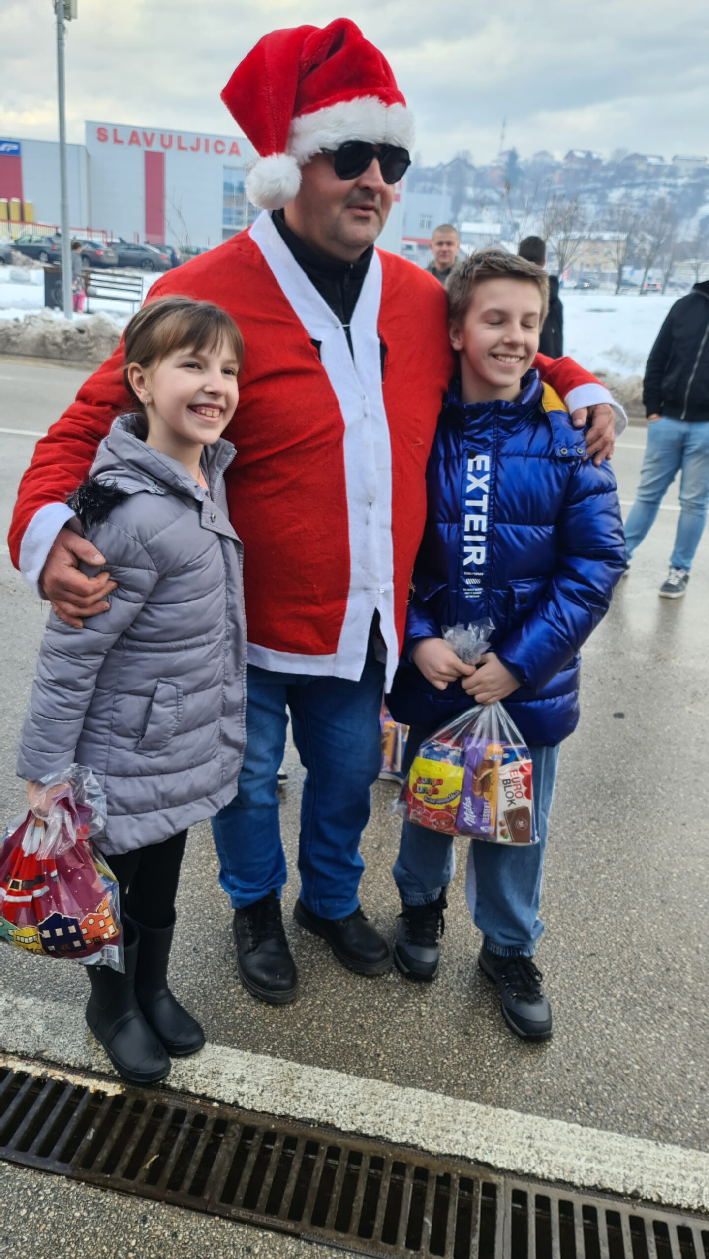 Božićni defile kamiona Dobojom 