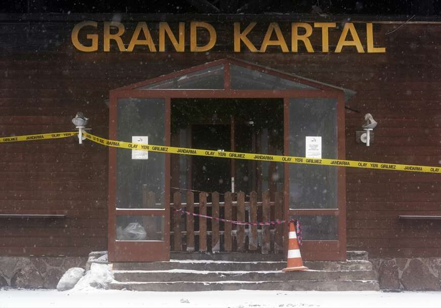(FOTO) Broj stradalih u požaru porastao na 79: Hotel u Turskoj planuo usred noći, LJUDI SKAKALI KROZ PROZORE da se spasu