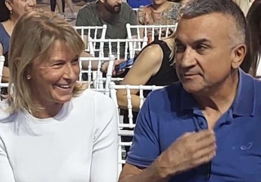 (FOTO) Slike sa skromne svadbe srušile internet: Vjenčanicu kakvu je nosila Dijana Đoković 1986. danas ne bi obukla nijedna mlada