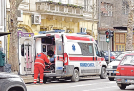 "UMRLI U NAJGORIM MUKAMA" Muž i žena pronađeni mrtvi u stanu, komšije zgrožene