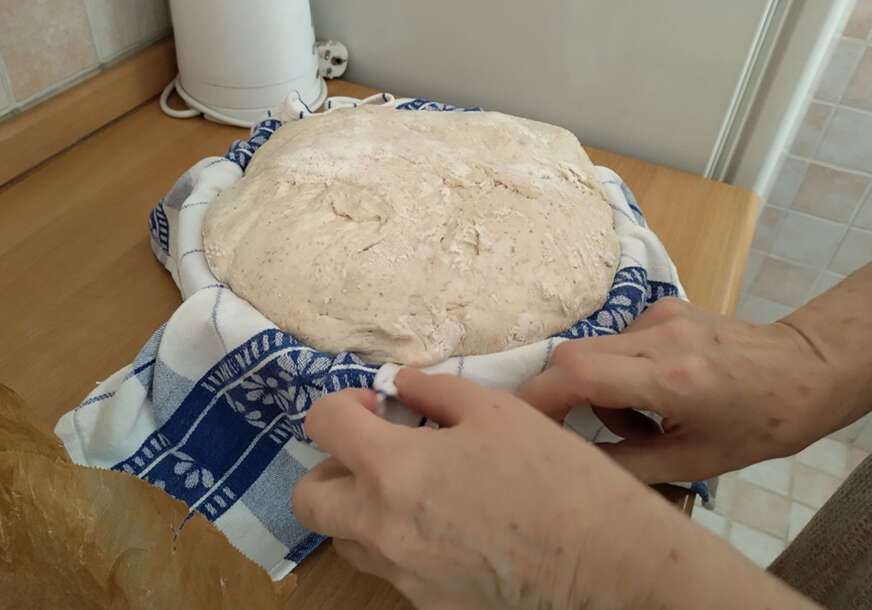 hljeb od kiselog tijesta