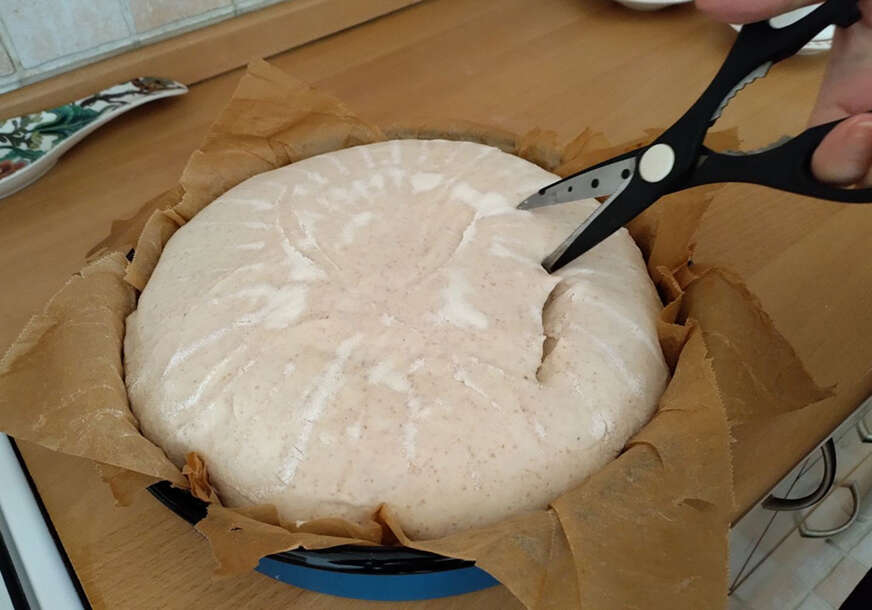 hljeb od kiselog tijesta