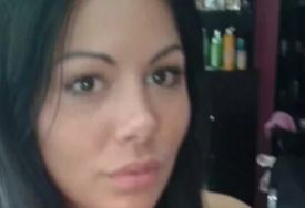 Majka o strašnoj tragediji govorila samo jednom: Ivana Mlađović iz "Selo gori, a baba se češlja" PRONAĐENA MRTVA U STANU