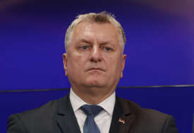GUBITNIK DANA Mladen Milić