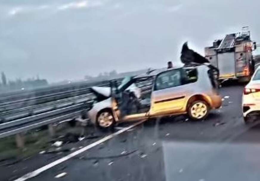 (VIDEO) KRŠ I LOM NA PUTU Vatrogasci sjekli automobil da dođu do putnika