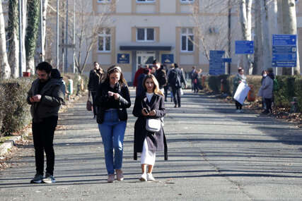 STUDENTI , KAMPUS BANJALUKA 