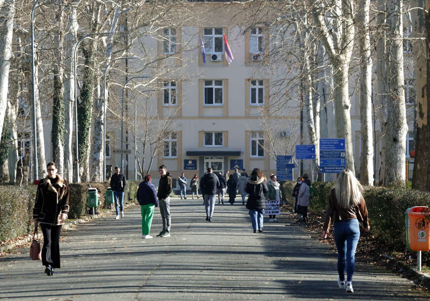 STUDENTI , KAMPUS BANJALUKA 