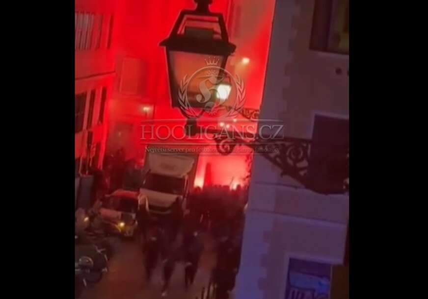 (VIDEO) HAOS NA ULICAMA RIMA Žestok sukob navijača, izbodeno 9 ljudi