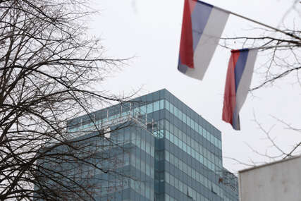 Više od planiranog: Republika Srpska se ZADUŽILA 51 MILION KM
