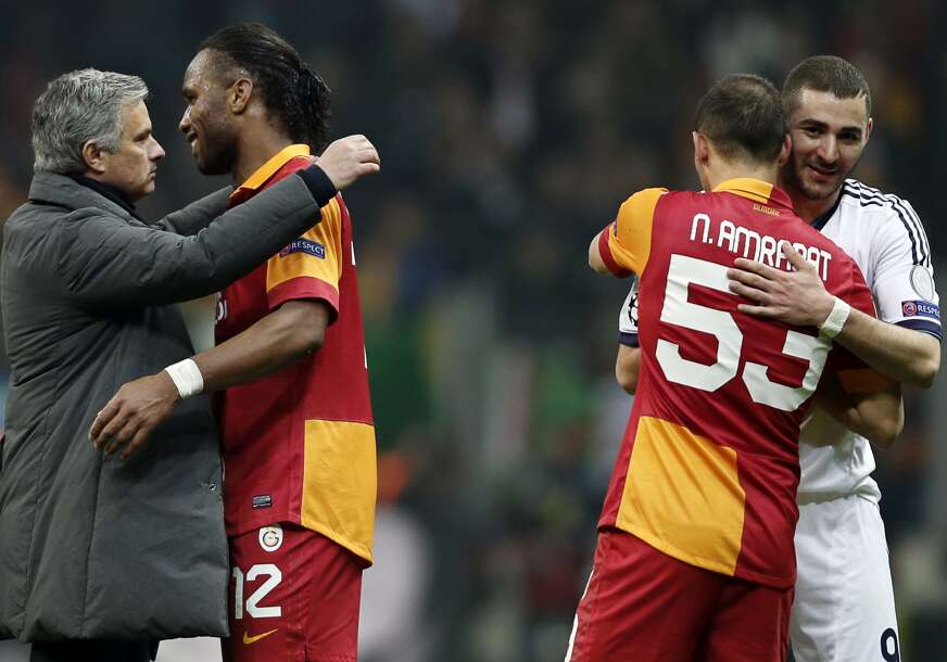 "Kako moj 'tata' može biti rasista" Drogba stao u Murinjovu odbranu nakon optužbi Galatasaraja