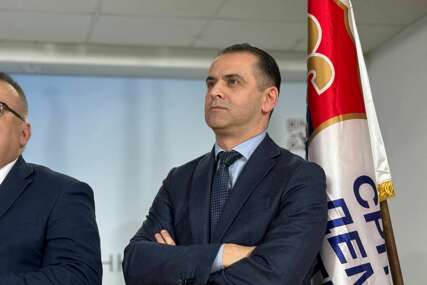"REKORDNO ZADUŽENJE" Milićević o FINANSIJSKOM KRAHU Srpske, u pitanje doveo i Minićevo obrazovanje