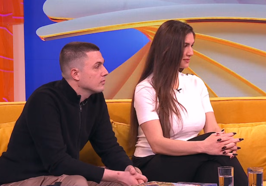 (VIDEO) Za vaspitanje koriste "staru školu": Emilija (32) i Đorđe (35) IMAJU 6 SINOVA, sa nestrpljenjem čekaju dolazak sedme bebe