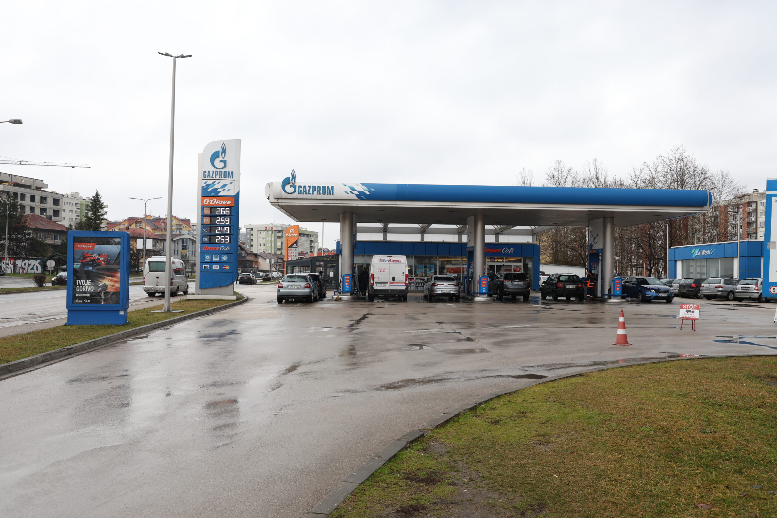 STUPILE NA SNAGU AMERIČKE SANKCIJE Plaćanje na Gazprom pumpama u BiH SAMO KEŠOM
