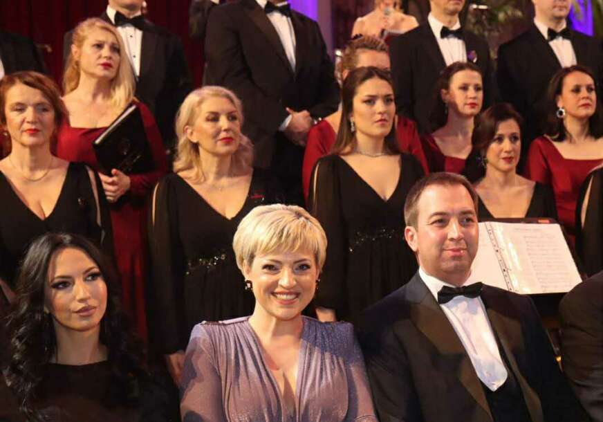 goran selak sa suprugoma bal beč
