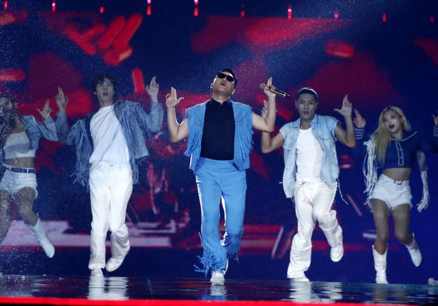 (VIDEO) Pjesma koja je prije više od 10 godina ZALUDJELA INTERNET: Otkriveno šta znači "Gangnam Stajl"