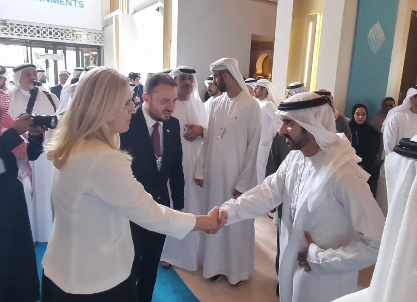 (FOTO) Posjetu Dubaiju iskoristila za važne sastanke: Cvijanovićeva se susrela sa ministrom odbrane UAE