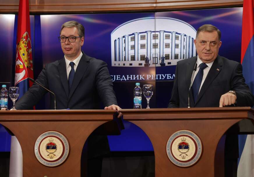 (FOTO) "Srpski sastanak u Kremlju" Vučić se SASTAO SA DODIKOM u Moskvi