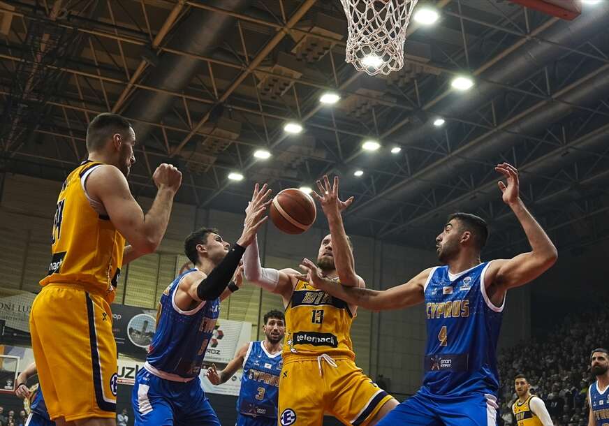 (FOTO) "Slomljeno srce ih je još više zbližilo" FIBA se oglasila povodom plasmana reprezentacije BiH na Evrobasket