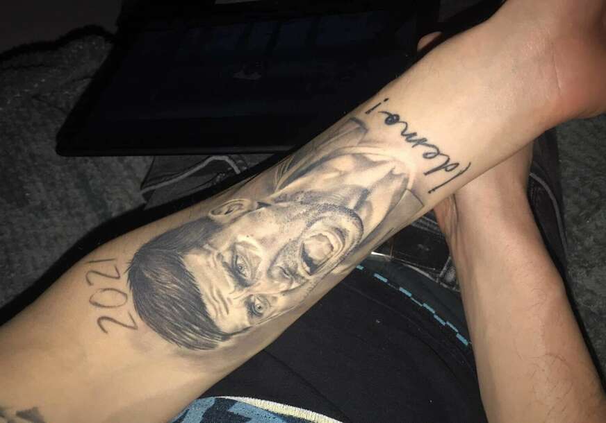 (FOTO) "Tog dana sam plakao kao kiša" Ovaj Poljak obožava Đokovića, istetovirao najvećeg svih vremena, pa za Srpskainfo otkrio zbog čega mu je Nole idol