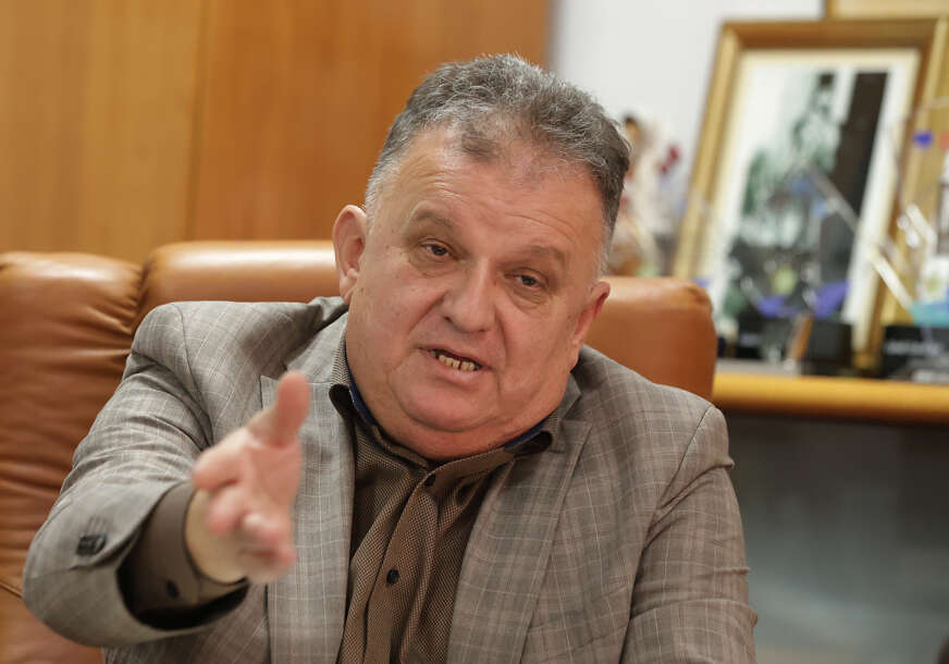 zoran adžić gradonacelnik gradiške 