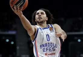 (FOTO) Kapiten Efesa najkorisniji igrač: Šejn Larkin MVP 29. kola Evrolige