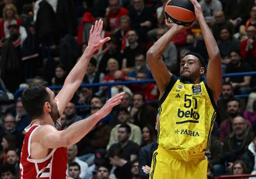 (VIDEO) "Osakaćena" Olimpija doživjela debakl: Fenerbahče "stotkom" protutnjao kroz Milano