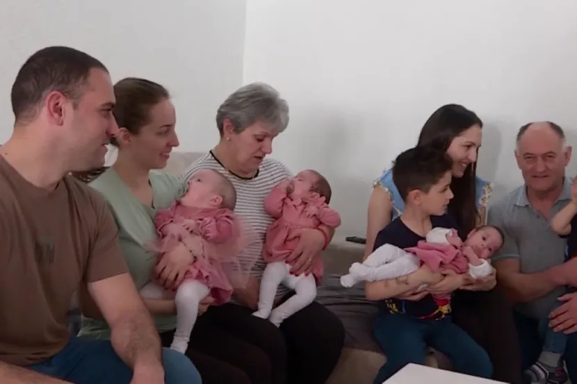 (VIDEO) Aleksandra opisala šok sa porođaja "Znali smo da su 2 djevojčice, ali ova treća se izgleda sakrila"