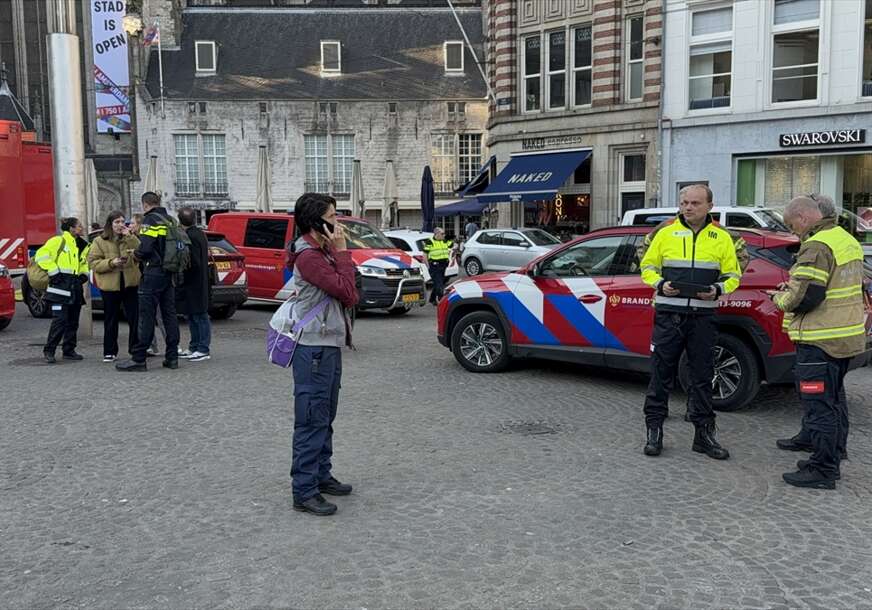 (VIDEO, FOTO) IZBODENO NAJMANJE 5 OSOBA Jeziva svjedočenja o napadu u Amsterdamu "Začuo se krik, nastala je panika"