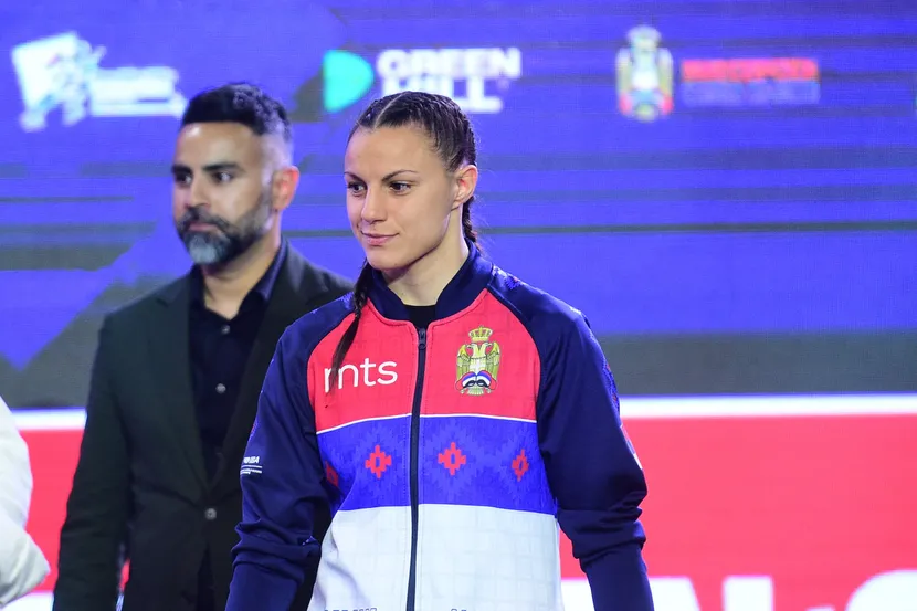 Ispisana istorija srpskog boksa: Anđela Branković osvojila zlatnu medalju na Svjetskom prvenstvu u Nišu