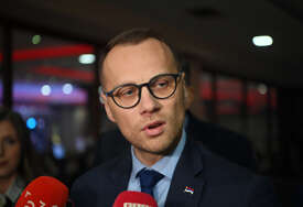 Savić o posljednjim zbivanjima u SDS „Teško je naći bolji opis stanja u opoziciji“
