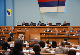 Republika Srpska dobila JOŠ JEDAN GRAD: Evo koje je zakone Narodna skupština večeras usvojila