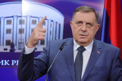 (FOTO) X eksplodirao nakon PRESUDE DODIKU: Raspisali se sa svih strana, pa se dosjetili i rakije, kanalizacije, kobaja i LAŽNIH SUDOVA