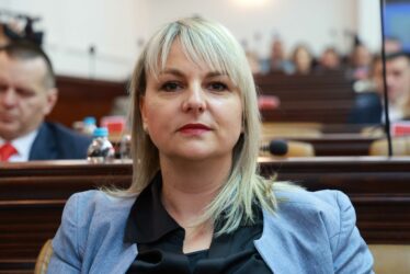 Hoće li proći na Skupštini grada Banjaluka? "Ponovo predlažemo set odluka kako bismo KLADIONICE I KOCKARNICE udaljili od škola"