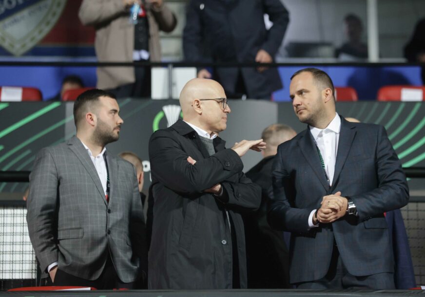 (FOTO) Premijer Srbije u ostavci uz Borac: Miloš Vučević i Vico Zeljković na Gradskom stadionu u Banjaluci