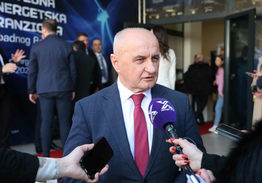 Od pohvala do kritika: Revizori ukazali na OZBILJNE PROPUSTE u ministarstvu Petra Đokića