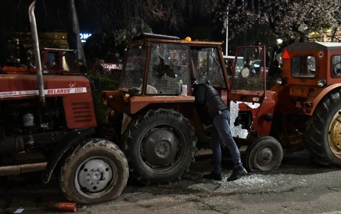 Srbija, protesti, traktori