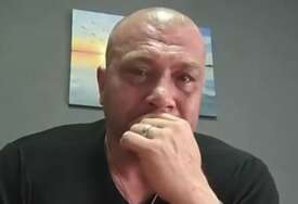 (VIDEO) "Upozoravao sam i na maloljetnike, GAZDA JE POHLEPAN" Čuvar kluba u Kočanima u suzama, ukazao na sve probleme u DISKOTECI SMRTI