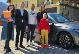 Dobri ljudi mu obezbijedili novi dom: Edi je u poplavama u Jablanici IZGUBIO RODITELJE i ostao bez svega, ali nije sam