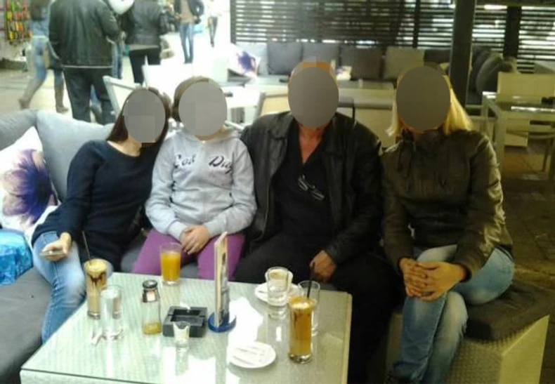 (FOTO) Ovo su OTAC I KĆERKA KOJI SU STRADALI u Lazarevcu: Dragan (66) brinuo o bolesnoj Katarini (25), pa sa njom umro u požaru