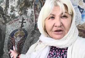 (VIDEO) Monah je zgrabio za ruku i POKAZAO JOJ "PRAVO ČUDO": Ispovijest žene koja je pokušavala 25 godina da ode u manastir Ostrog