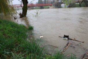 Nabujala rijeka Vrbas u Banjaluci