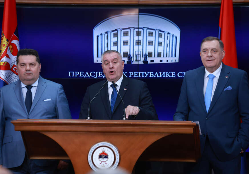 nenad stevandić radovan višković i milorad dodik 