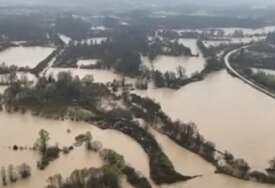 IZLILE SE 3 RIJEKE Proglašena vanredna situacija u Gradiški, dežurne ekipe na terenu